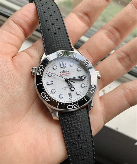 seamaster diver 300m strap